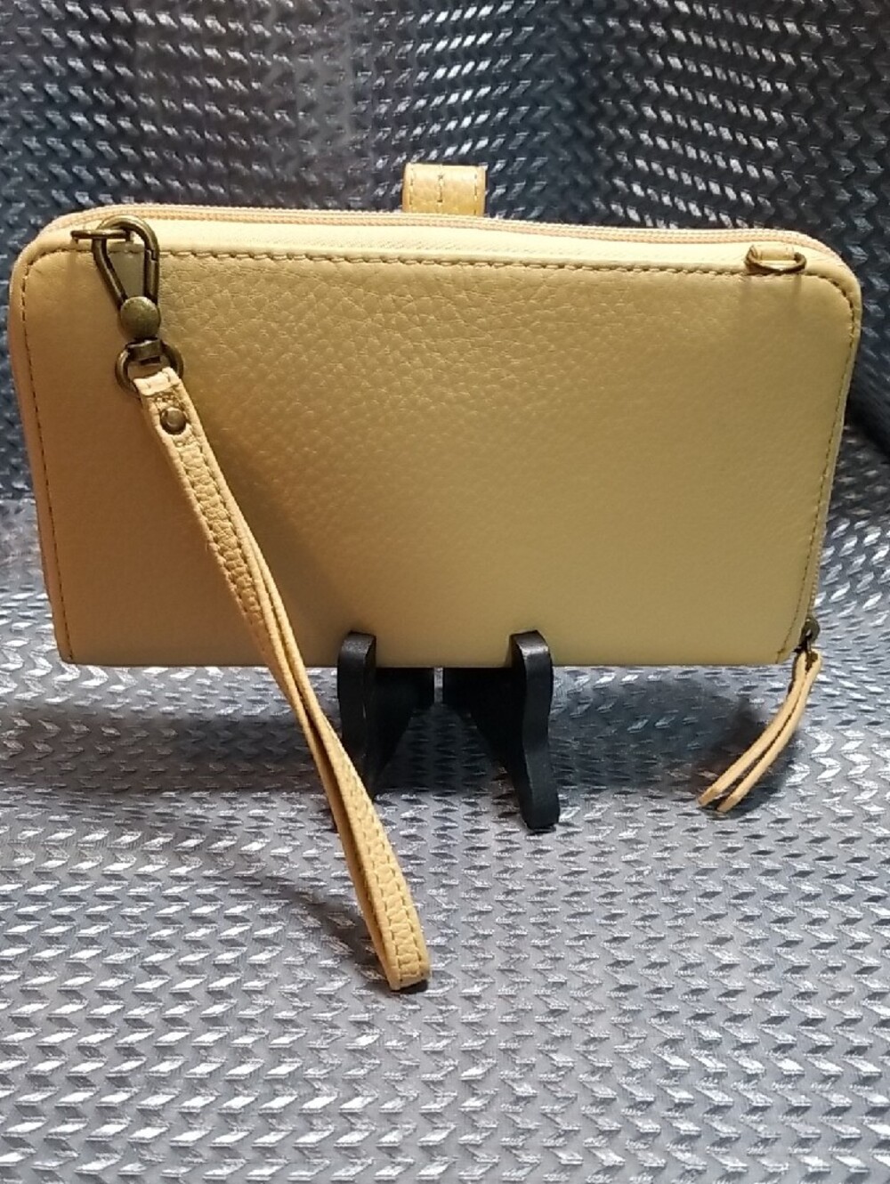 The Sak Soft Yellow Leather Wristlet Wallet - Picture 3 of 5